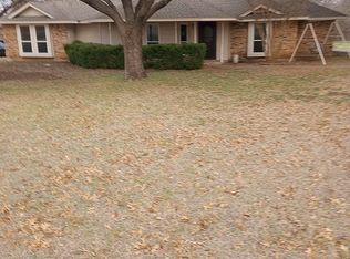 2130 Elm Creek Ln, Midlothian, TX 76065