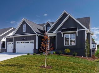 712 Azalea Ln, Versailles, KY 40383