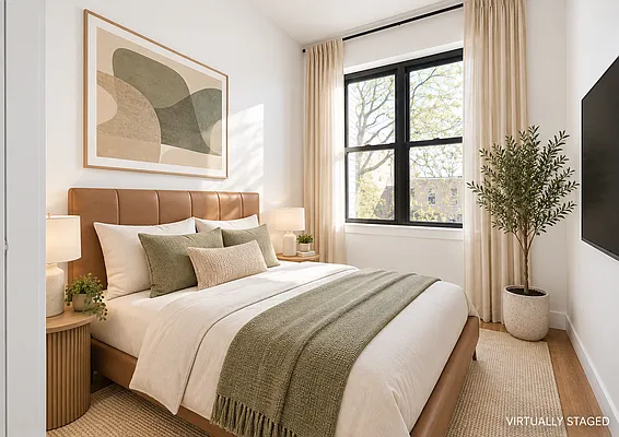 Bedroom, photo 2
