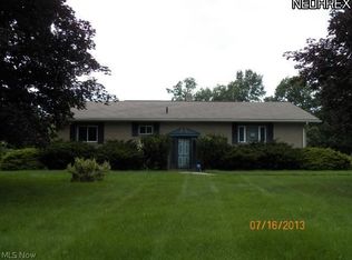 2951 Northview Rd, Uniontown, OH 44685