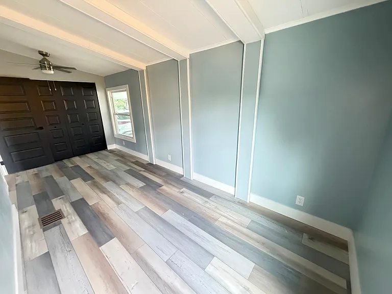 6530 Sutherland Ave — Photo 24