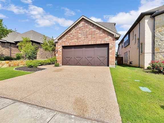 2nd image of 4528 Oriel Ln