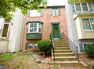 833 Tall Oaks Sq SE, Leesburg, VA 20175