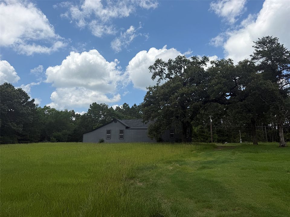 1st image of 2071 W Point Tap Rd