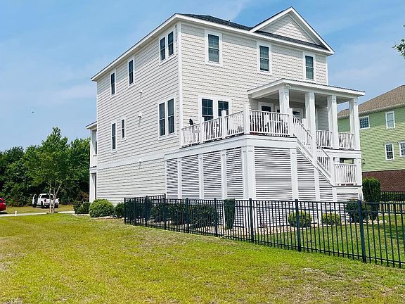4th image of 313 Kensington Place