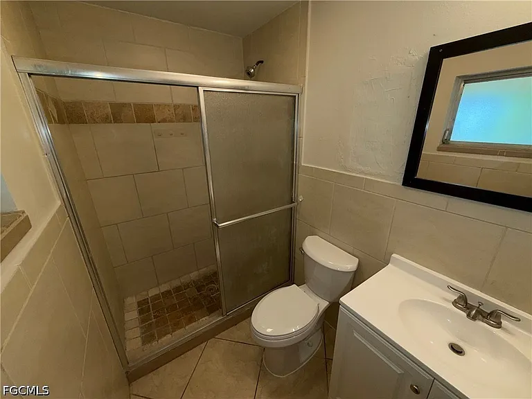 1101 Leeland Heights Blvd E — Photo 15