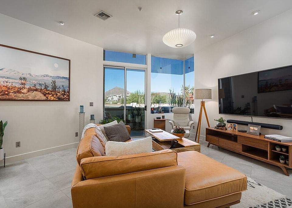 1st image of 3707 N Marshall Way Unit 4