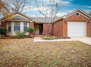 1800 Mesquite Cir, Little Rock, AR 72211