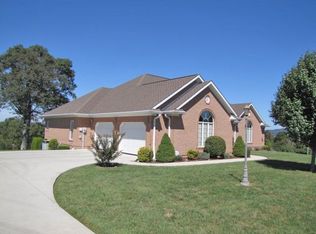 289 Splendor View Dr, Somerset, KY 42503