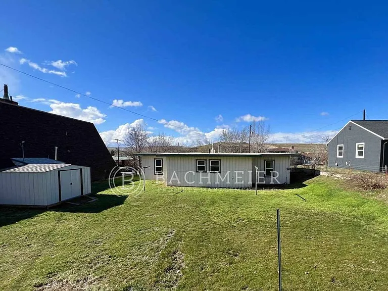 456 SE Cherry St — Photo 4