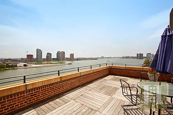 Sold by Halstead Real Estate | media 27