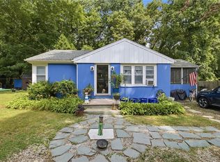 50 Plum Point Rd, Saunderstown, RI 02874