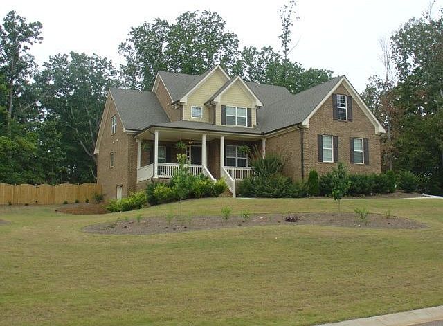 4 Beds, 3.5 Baths, Full Basement, .76 Acre Lot w/Fenced Backyard! Upscale S/D