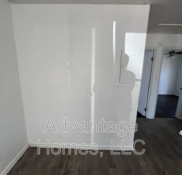 1015 N Scott Ave #108-5 — Photo 16