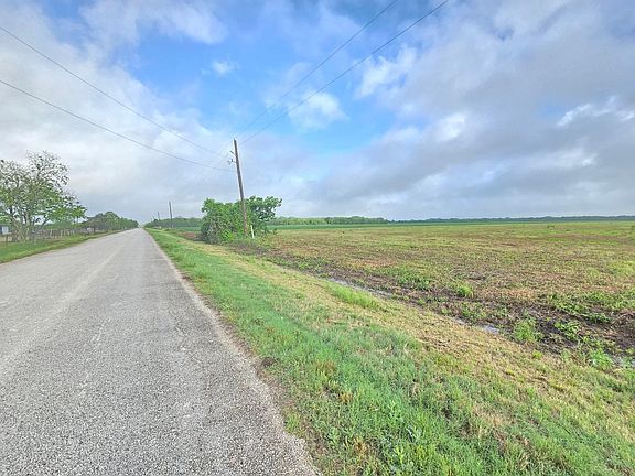 2nd image of 6932 Beard Rd