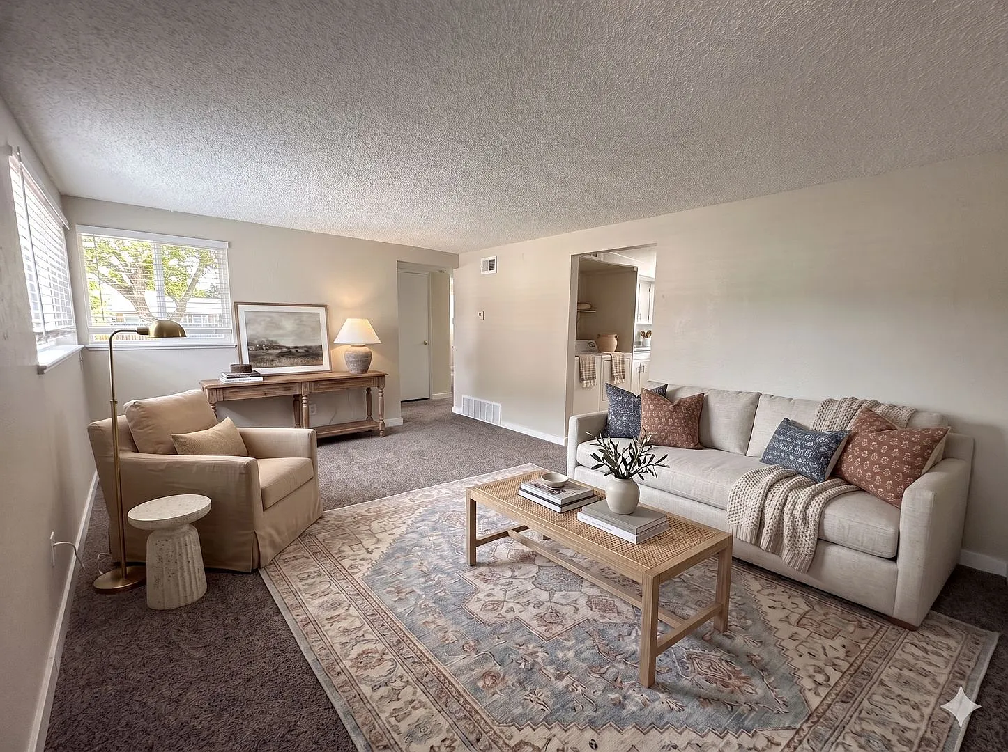 2575 Jellison St | 1 Month Free - Newly Renovated 2-Bed / 1 Bath Apartment In Lakewood! — Photo 3
