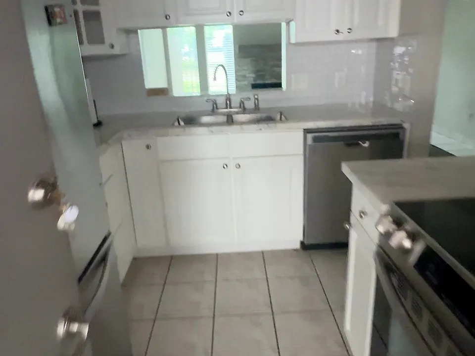 10811 Richmond Ave #21