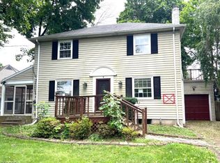 6 Mali Dr, North Plainfield, NJ 07062