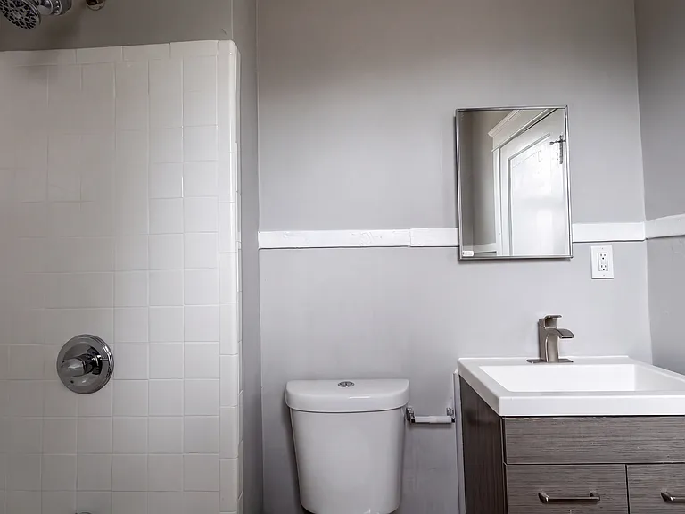 2231 Campbell St — Photo 7