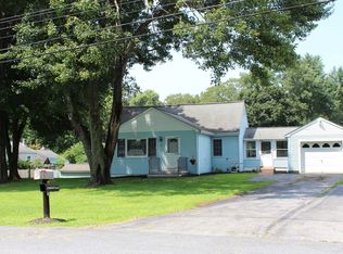29 Wendy Dr, Poughkeepsie, NY 12603