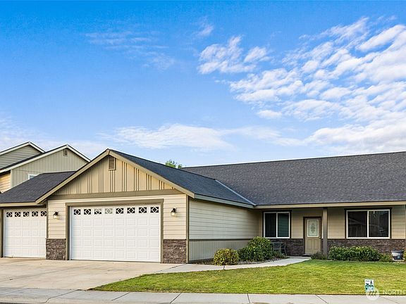 2nd image of 2105 W Sunnyview