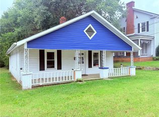 213 W Decatur St, Madison, NC 27025