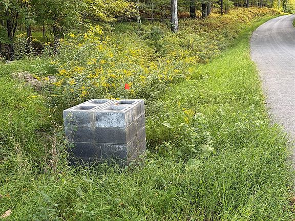 4th image of south road