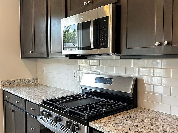 2nd image of 8772 Whitman Dr