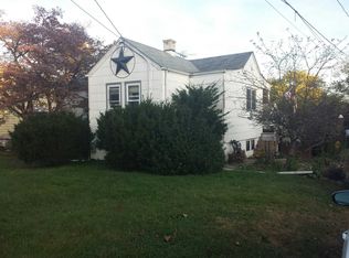 134 E Camplain Rd, Manville, NJ 08835