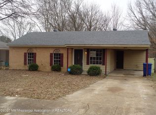 3245 Briarwood Dr, Horn Lake, MS 38637