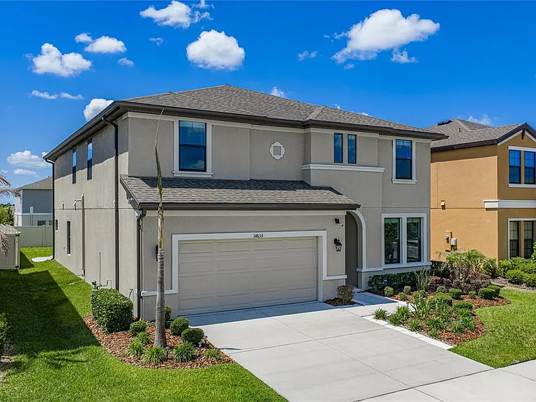 14633 Red Castle Ave — Photo 4