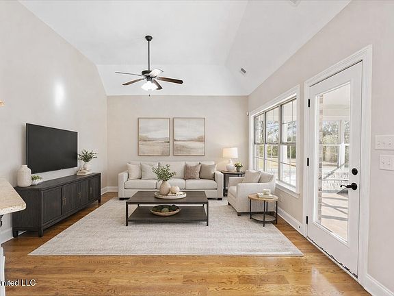 5th image of 4121 Aberleigh Ln