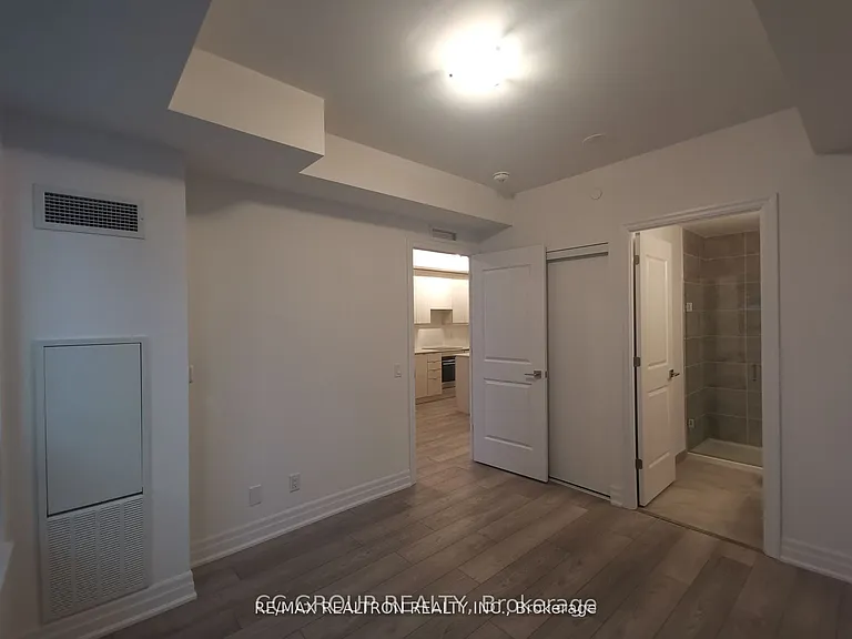 36 Elm Dr W #1703 — Photo 7
