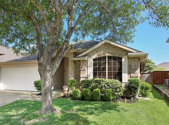 4th image of 5816 Vista Glen Ln