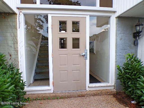 2nd image of 1111 La Fontenay Ct