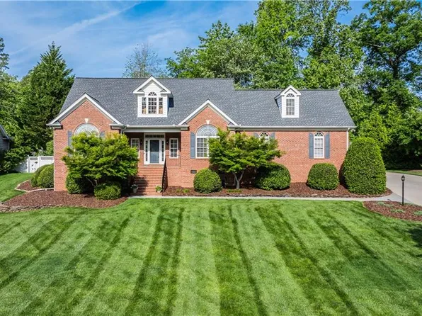 3005 Lawson Ct, Randleman, NC 27317