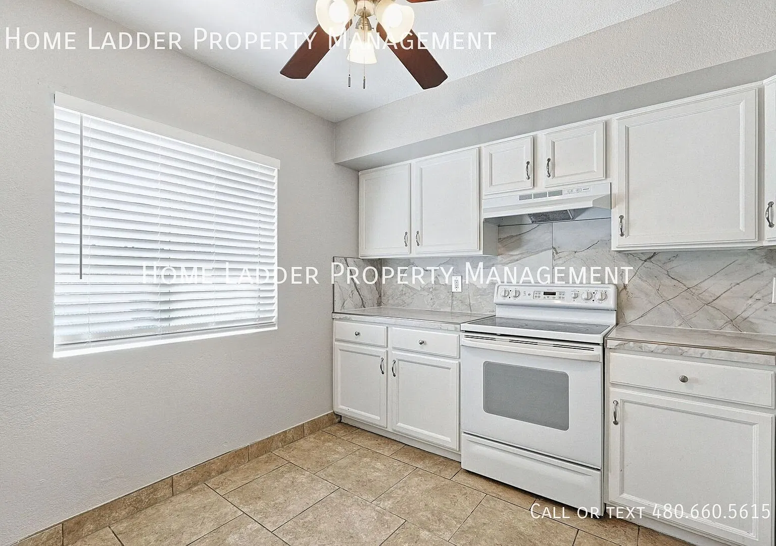 Charming Mesa Apartment with Convenient Amenities! — Photo 2