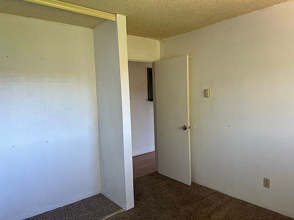 3rd image of 61369 Barger Rd #B