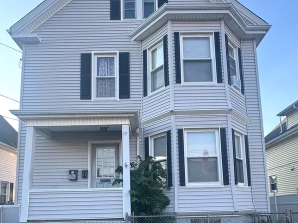 17 Social St, New Bedford, MA 02744
