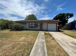 4725 Wynona Dr, Corpus Christi, TX 78411