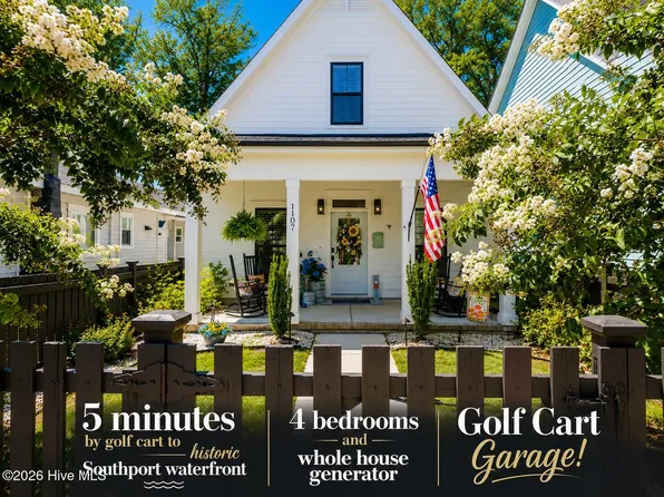 1107 N Caswell Avenue, Southport, NC 28461
