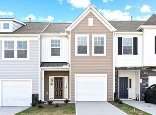 31 Kingham Ln, Angier, NC 27501