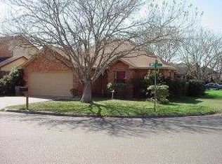 1906 River Oaks Dr, Harlingen, TX 78552