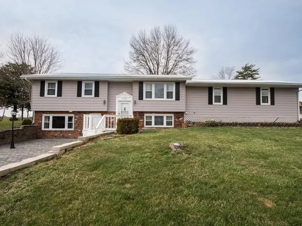 2749 Fairlane Dr, Wheelersburg, OH 45694