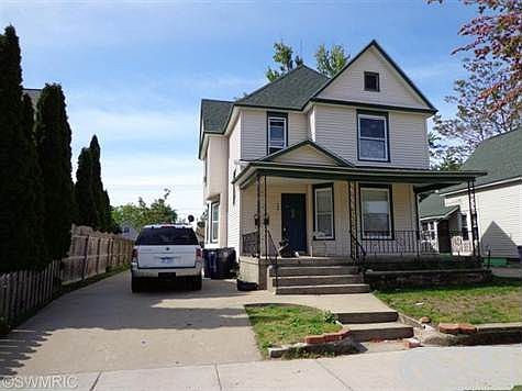 1st image of 150 W 15th St