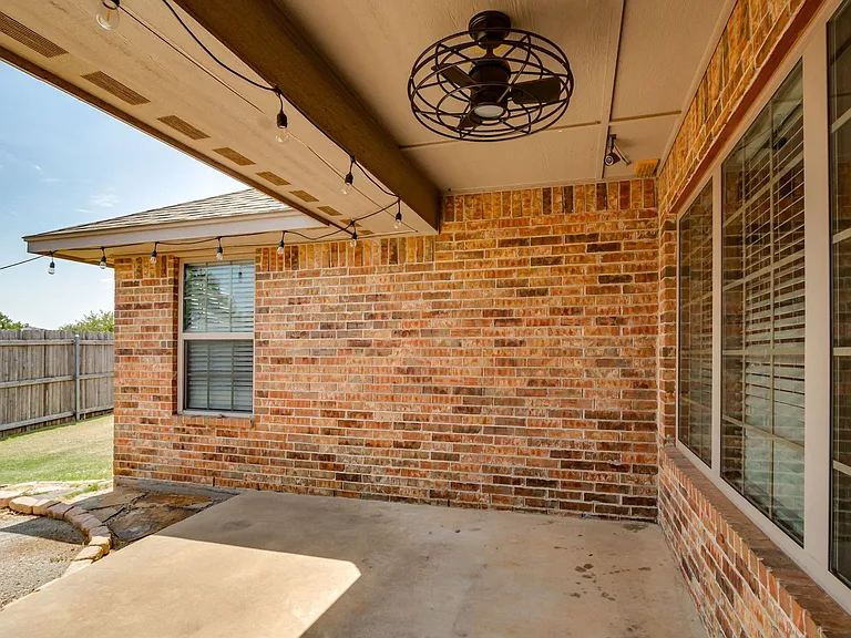 1174 Misty Ln NW — Photo 46