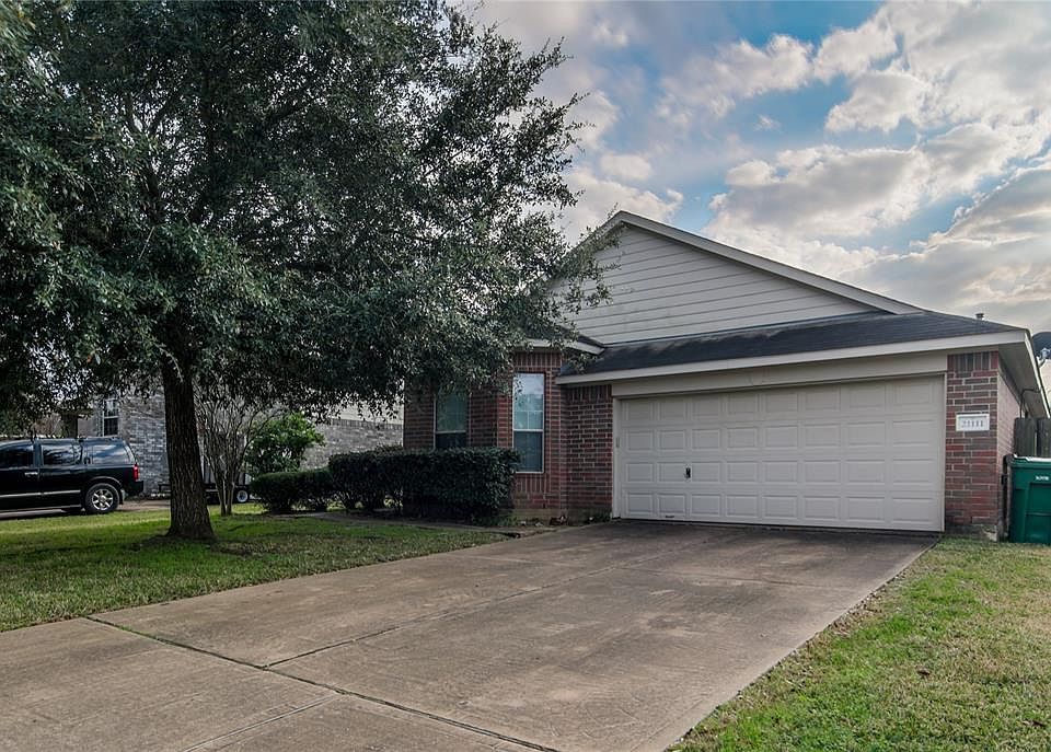 1st image of 21111 Bear Run Ln