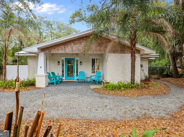 103 Cater St, Saint Simons Island, GA 31522
