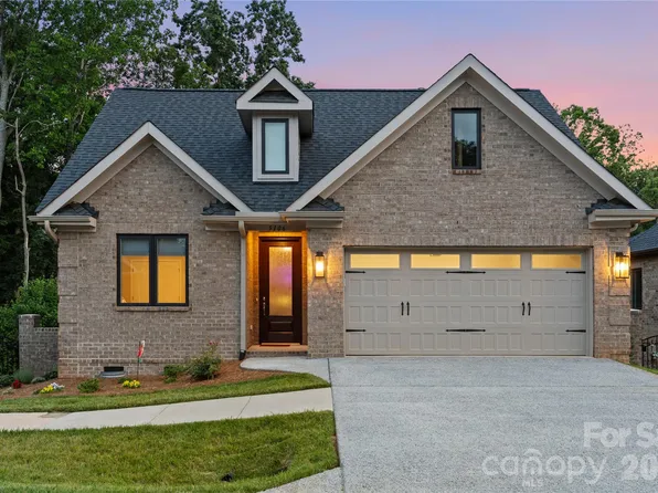5106 Silver Trace Ln, Denver, NC 28037