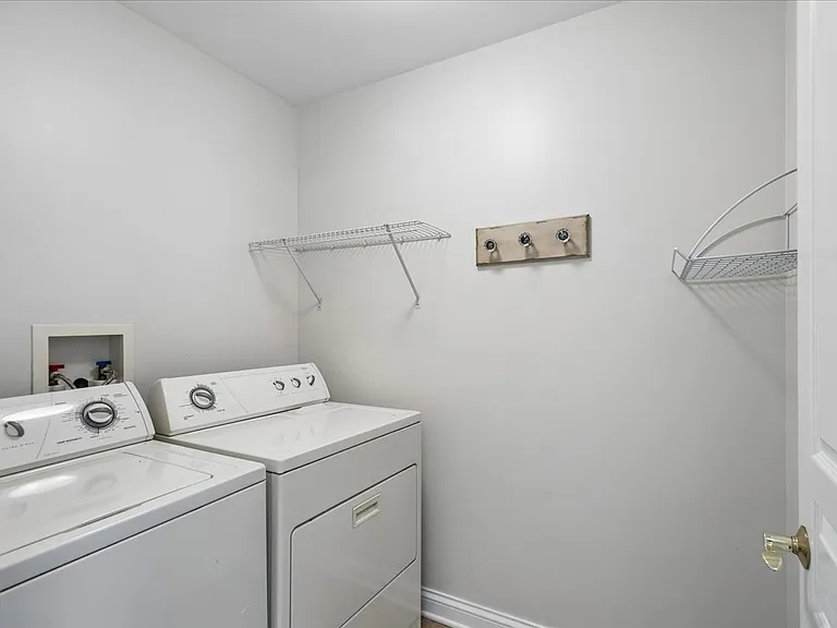 300 E Church St #307 — Photo 10